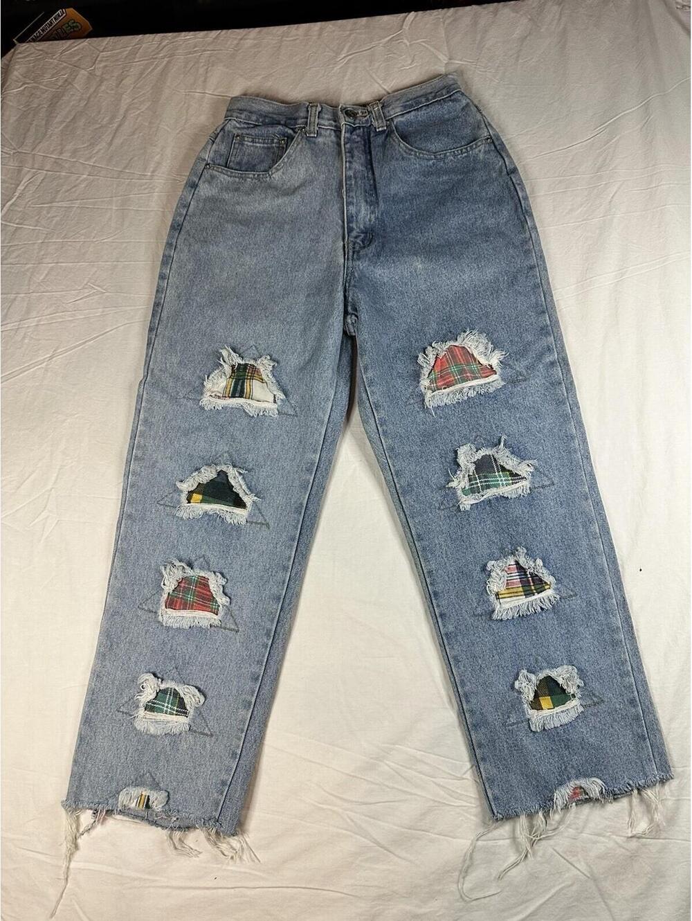 VNT 90s One World Plaid Patchwork Distressed Jeans Size 11 High Rise Straight - Picture 1 of 16